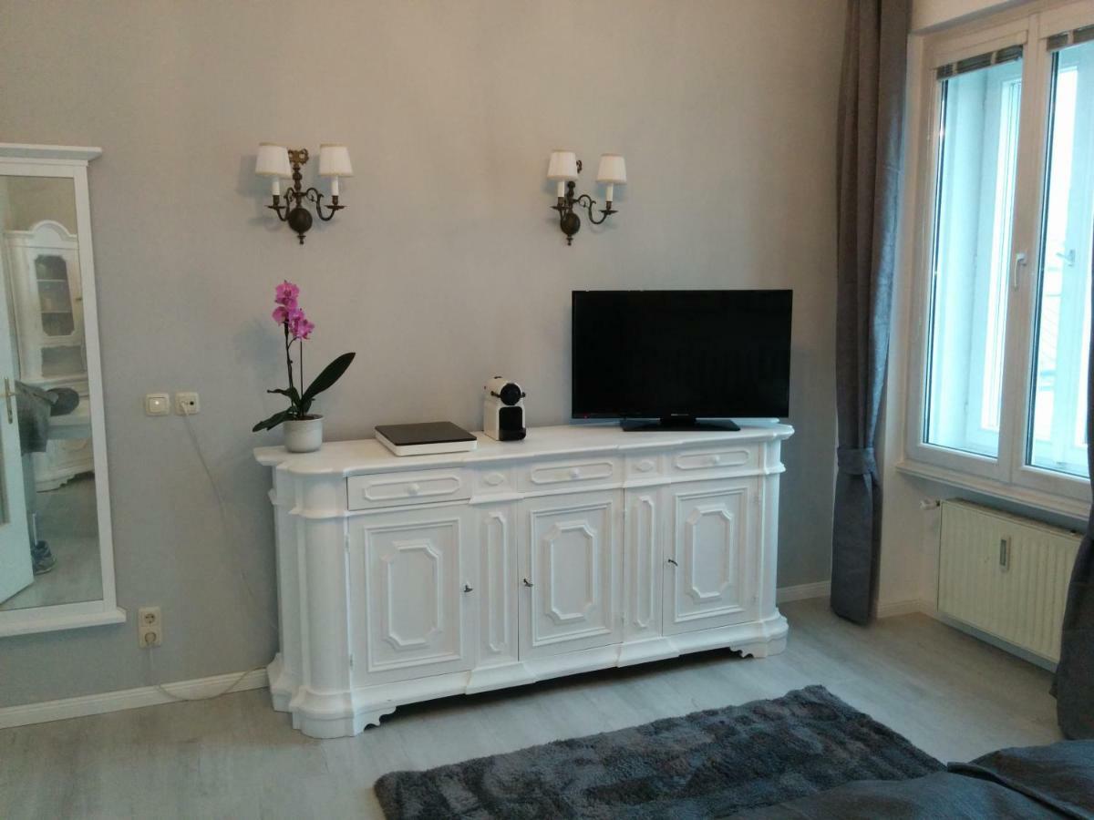 Seeblick Apartment/Zimmer Gmunden Zewnętrze zdjęcie