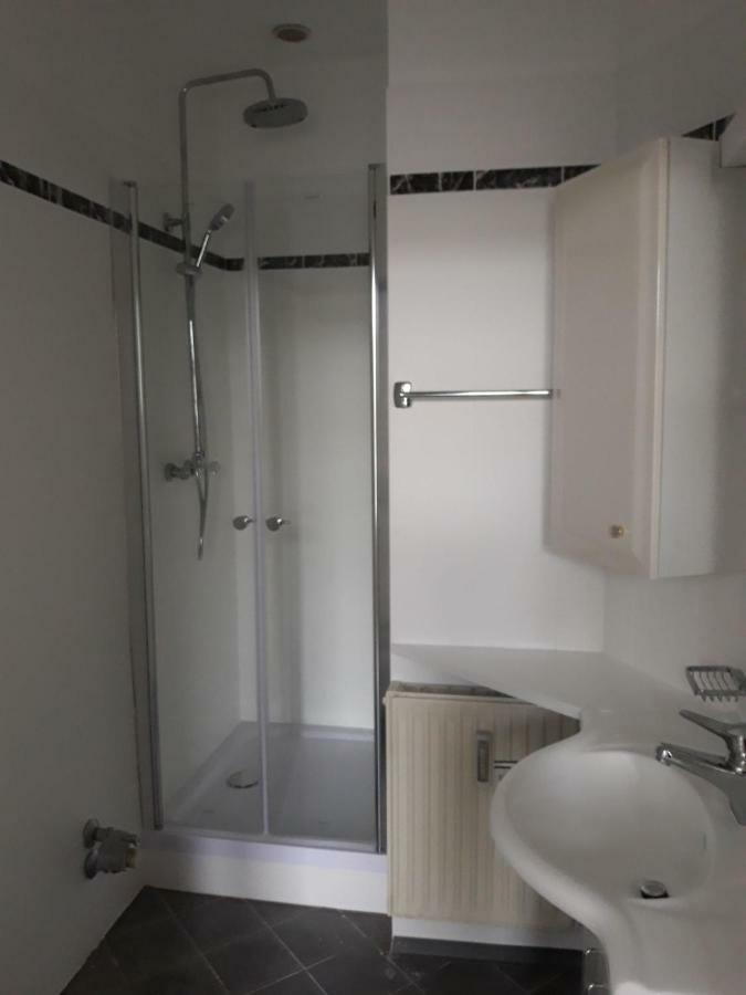 Seeblick Apartment/Zimmer Gmunden Zewnętrze zdjęcie